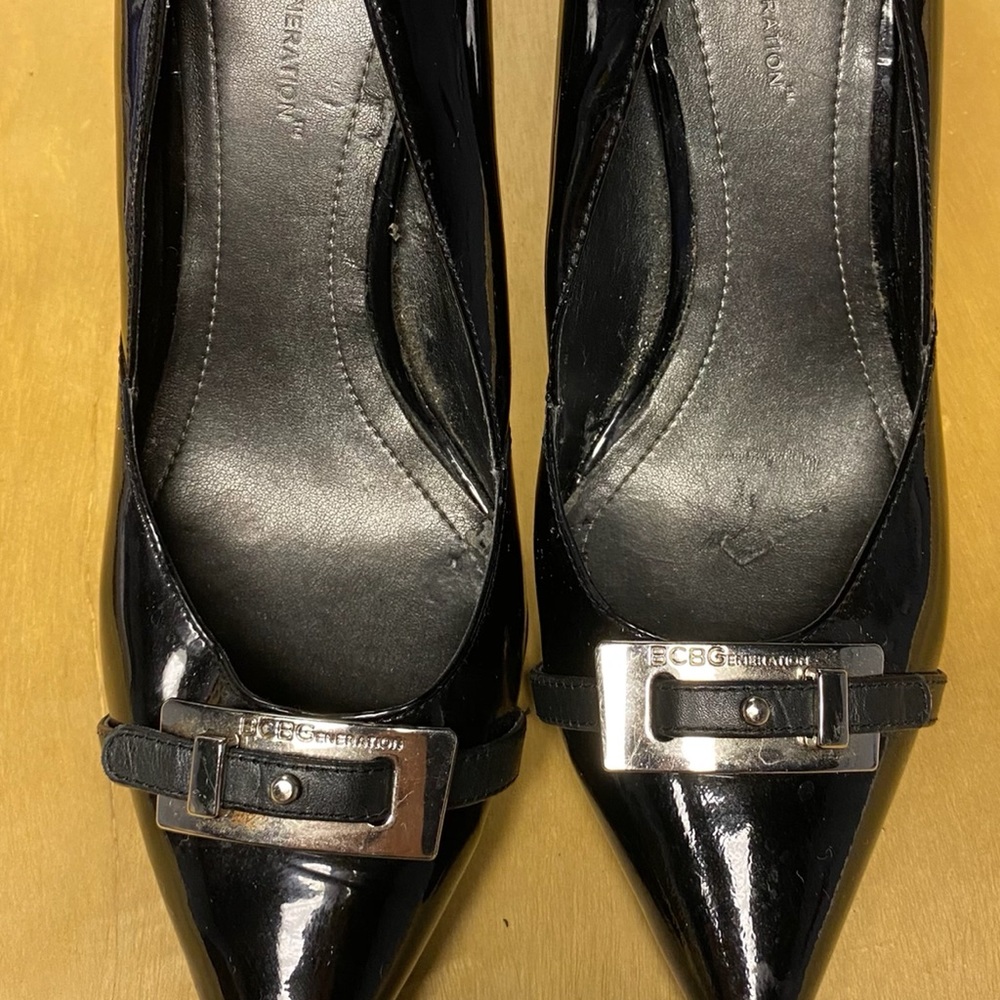 BCBGeneration 4” Heels size 9